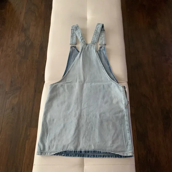 URBAN OUTFITTERS OVERALL DRESS - Picture 2 of 2